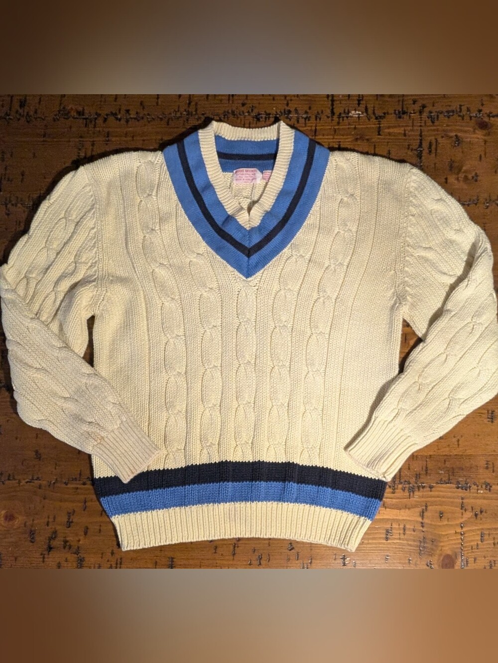 VTG- rare Brooks Brothers XL Tennis Cable Knit Sweater